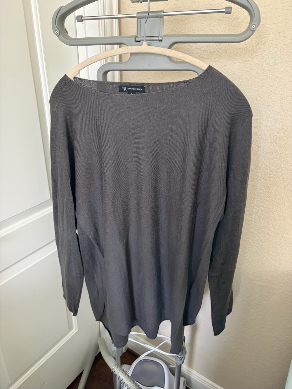 INC International Concepts Women's Dark Gray Boatneck Lightweight Sweater